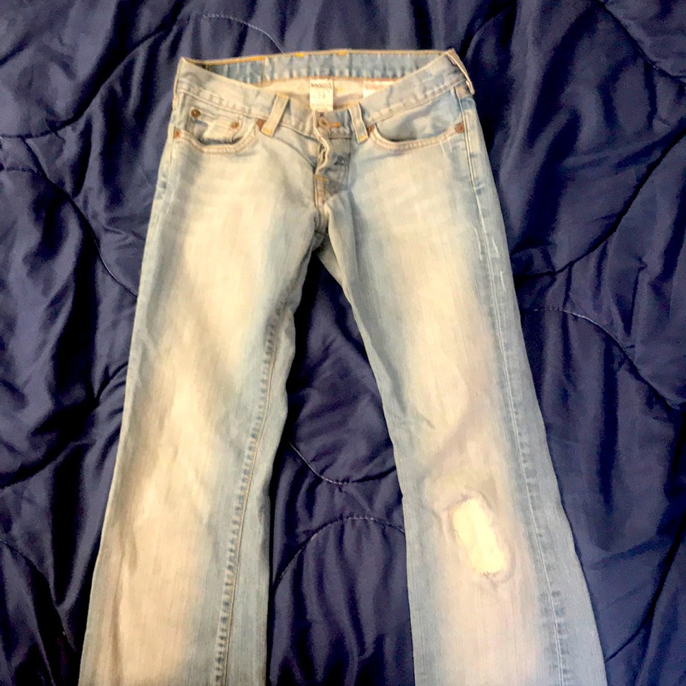Jeans